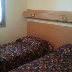 Tahiti Camping And Thermae Bungalow Park Hotel Comacchio